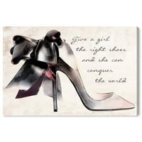 A Wynwood Studio Fashion and Glam Wall Art vászon nyomtatványok „Gons A Girl” cipőt - Fehér, Fekete